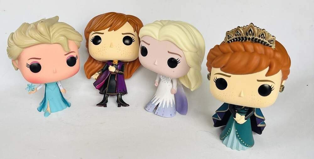 Funko Pop Disney Frozen Anna and Elsa Vinyl Loose Figures No Box Lot of 4